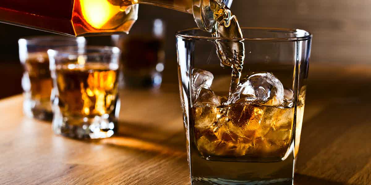 Bourbon tasting at 1923 Prohibition Bar