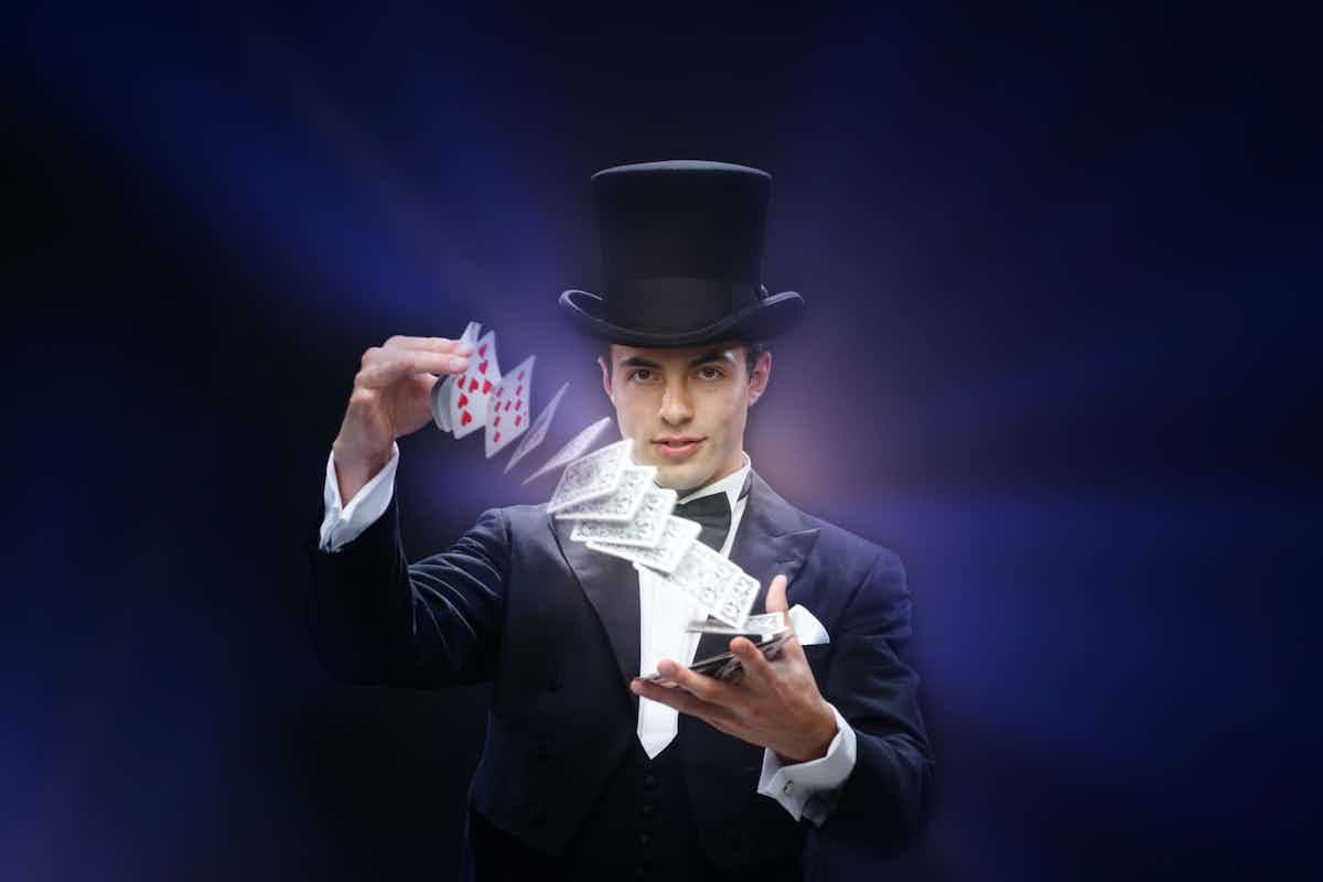 picture of a magician in las vegas